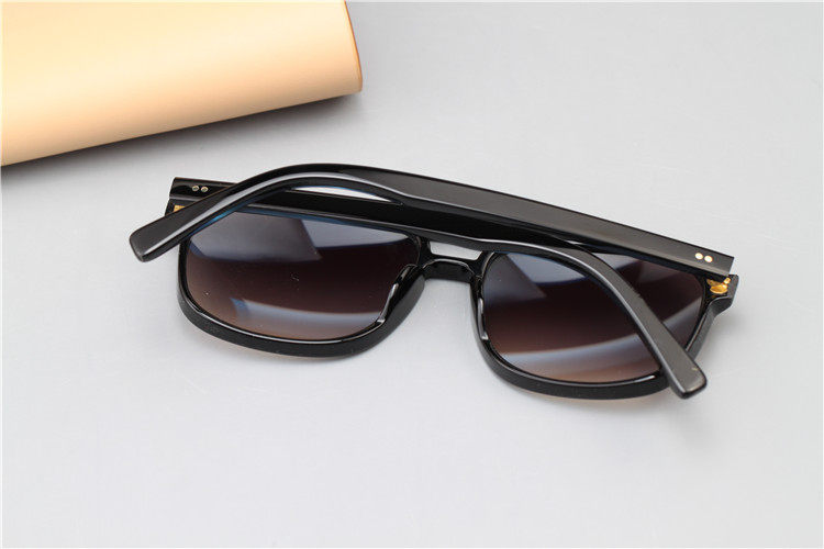 王牌特工墨镜 彩膜太阳眼镜 手工太阳镜潮 黑框墨镜 蓝膜pc片男