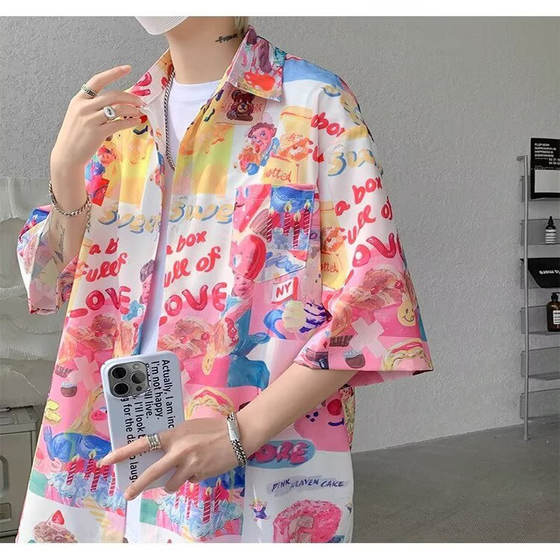 Dopamine sweet cool floral shirt men's short-sleeved summer ice silk cool feeling five-quarter sleeve graffiti shirt plus a large size jacket
Dopamine sweet cool floral shirt men's short-sleeved summer ice silk cool feeling five-quarter sleeve graffiti shirt plus a large size jacket