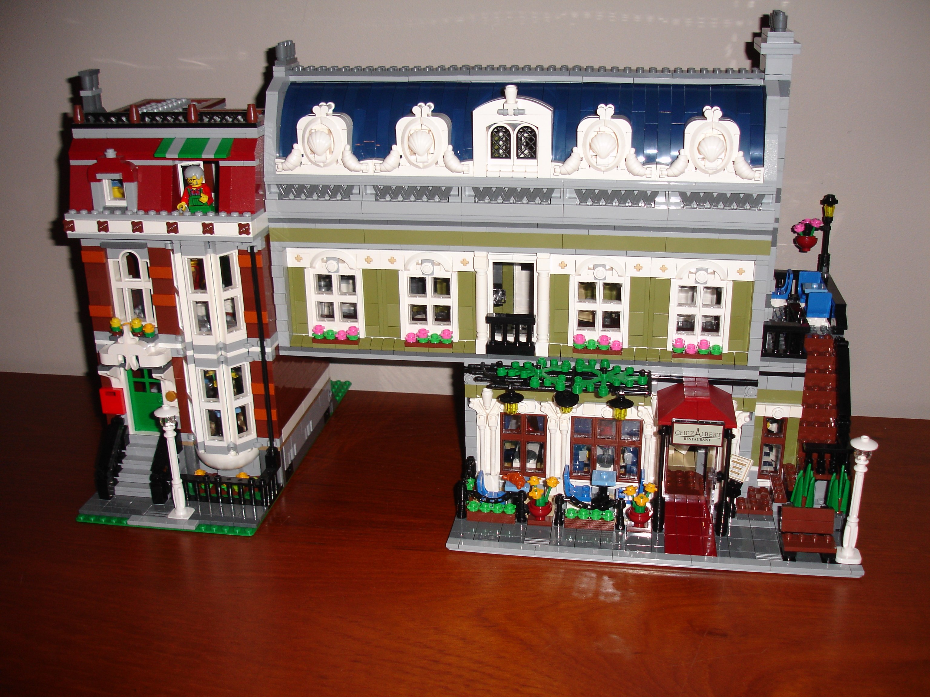 现货lego 10243 灯饰乐高巴黎餐厅 全新街景灯可加led发光砖积木_7折