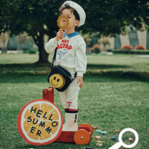 Child Exterior View Photography Props Movie items Baby photo swing piece Foreign view photo Backpack Magnifier