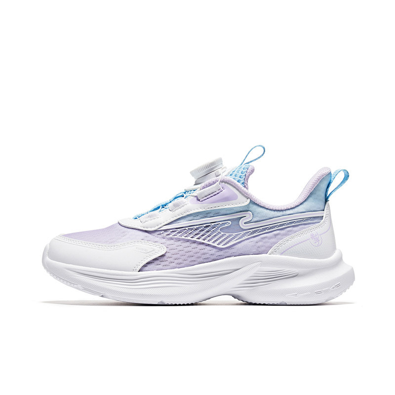 004 Erke White/Digital Lavender