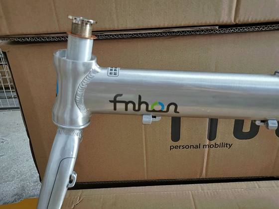 FNHON 16 인치 KAD1618 접이식 자동차 프레임 Zephyr Ultra-Light 349 디스크 브레이크 알루미늄 합금 프레임 FNHON 16 인치 KAD1618 접이식 자동차 프레임 Zephyr Ultra-Light 349 디스크 브레이크 알루미늄 합금 프레임
