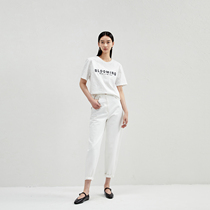 The Rong Mei (TX0910927) weighs in the spring and summer to give you a T of a garden fresh and romantic secondary heavy process