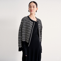 Rong Mei world fragrant son sweet cool sea soul wind heavy industry striped cashmere 120s wool double choice knitted cardigan