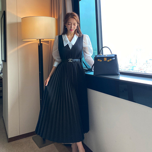 Two sets of Korean lapel half perspective long sleeve all-around small shirt and Yuan delicate Pleated Dress