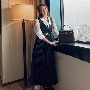 Two sets of Korean lapel half perspective long sleeve all-around small shirt and Yuan delicate Pleated Dress