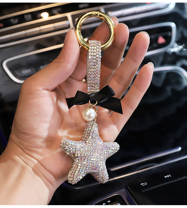 汽车钥匙扣挂件女车载用品网红创意车钥匙挂绳海星镶钻五角星挂饰