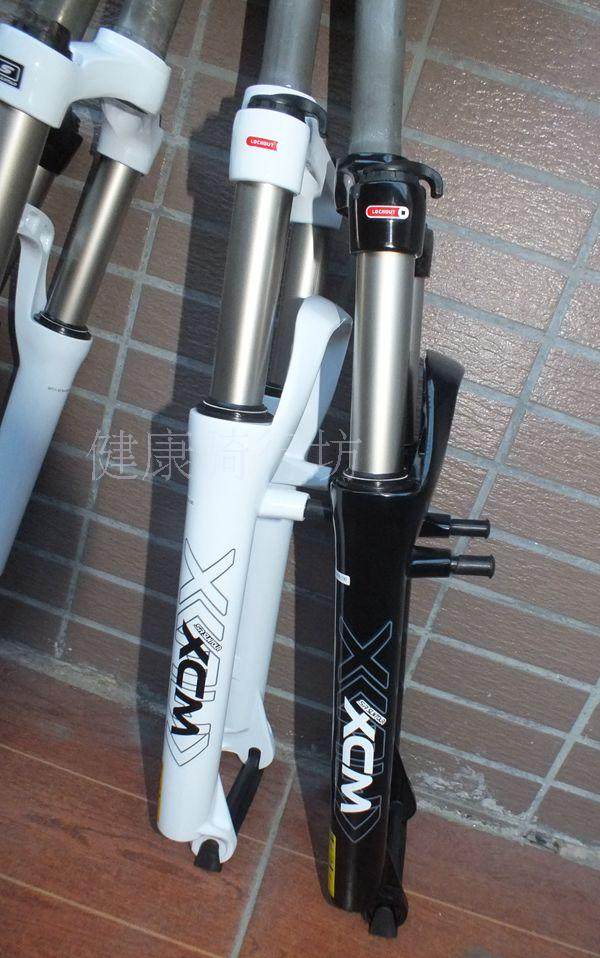 三拓xcm山地车前叉26寸铝合金27.5避震前叉29油簧肩控线控锁死碟v