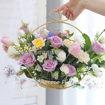 Golden Iron Art Loving Flowers Basket Floral round heart-shaped metal floral frame floral floral floral floral handflower basket