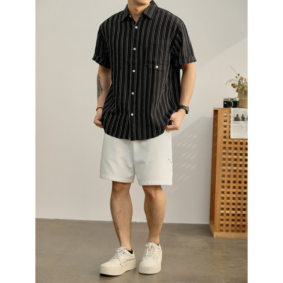 LUUD Summer Men's Vertical Stripes Wrinkled Short Sleeve Shirt Fashionable Cool Single Chest Pocket Lapel Shirt Jacket
LUUD Summer Men's Vertical Stripes Wrinkled Short Sleeve Shirt Fashionable Cool Single Chest Pocket Lapel Shirt Jacket
