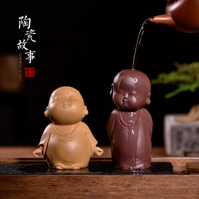 Ceramic purple Japanese story furnishing articles pet boutique tea can keep tea tea accessories play the young monk tea table decoration