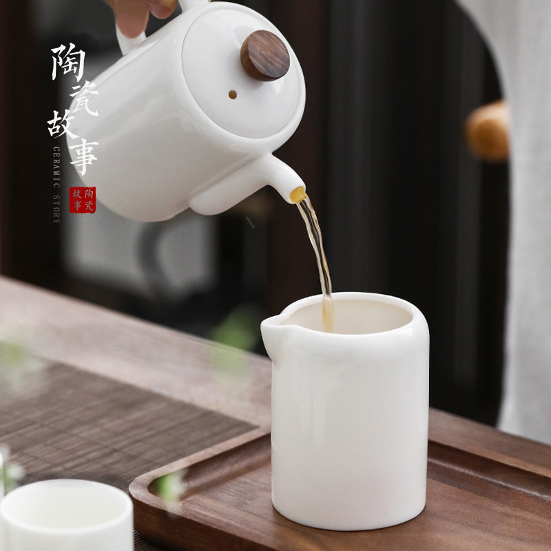 White porcelain ceramic story suet jade suit household gift teapot teacup of a complete set of kung fu tea set gift boxes