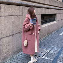 Leigh playful and thickened fur integrated lamb wool jacket woman in the middle of a knee and autumn winter 100 hitch for an easy wave