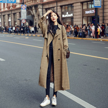 Liplayful checkered female spring and autumn fashion popular Korean version easy student with a knee Inn wind jacket thin