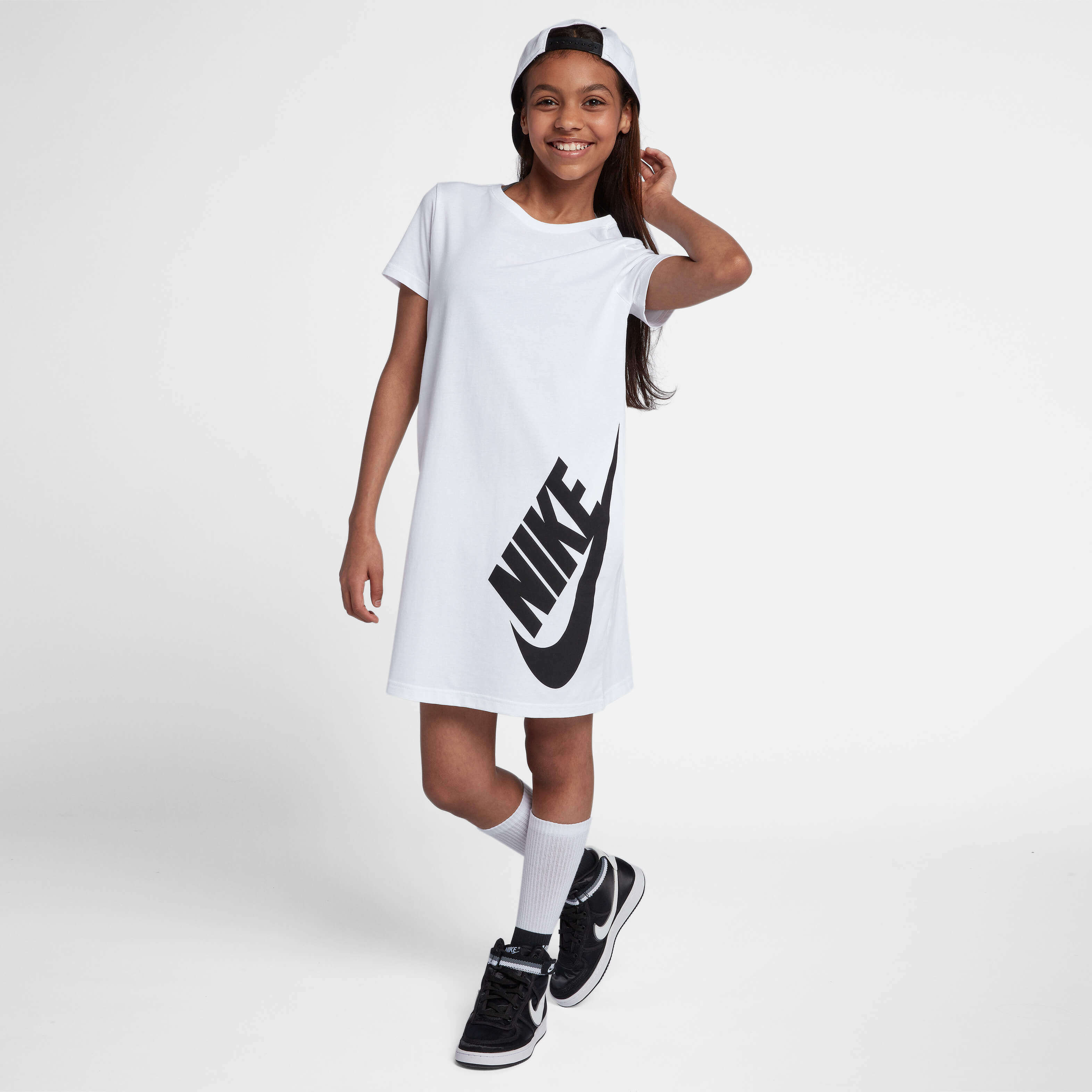 nike 耐克官方 nike sportswear 大童(女孩)t恤式连衣裙 aq0613