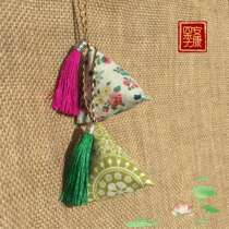 Pray for a fuming perfume bag Perfume Bag Triangle Solid Traditional Retro Wind Wardrobe Vehicular Flow Su Pendant Lavender Mosquito Repellent Finished Product