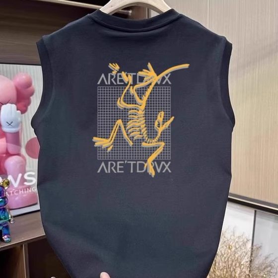 Outlets ~ Big brand clearance summer pure cotton sports vest men's loose casual running sleeveless T-shirt sports trend
Outlets ~ Big brand clearance summer pure cotton sports vest men's loose casual running sleeveless T-shirt sports trend