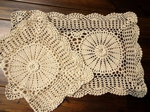 Foreign trade American rural cotton three-dimensional handmade crochet placemats vase decorative mat rice yellow about 33X48CM Super