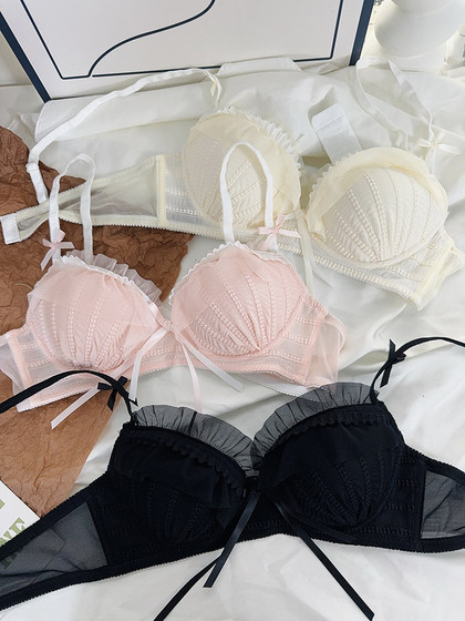 Japanese embroidery lace underwear Girls' small breasts gathered big sexy sweet and sweet, pure desire, no steel ring bra, bra
Japanese embroidery lace underwear Girls' small breasts gathered big sexy sweet and sweet, pure desire, no steel ring bra, bra