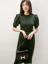BEEWOOD Bi Wutong designer original knitted suit womens bubble sleeve top bag hip skirt two-piece set