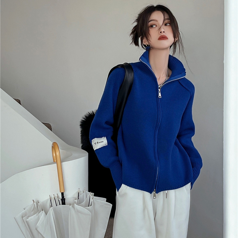 Klein blue stand-neck knitwear women's autumn and winter Korean loose design sense niche double zipper slim sweater cardigan