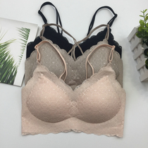 In the summer of 2020 the new reassuring steel - free lace hollow breathable shoulder strap with thin back bras