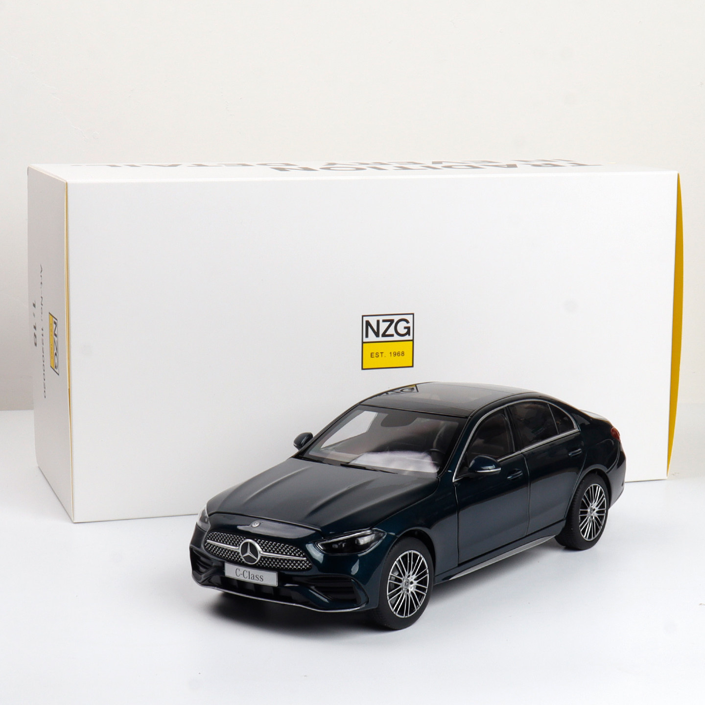 2025新款北京奔驰C级C260 NZG原厂1:18仿真合金汽车模型全开礼品