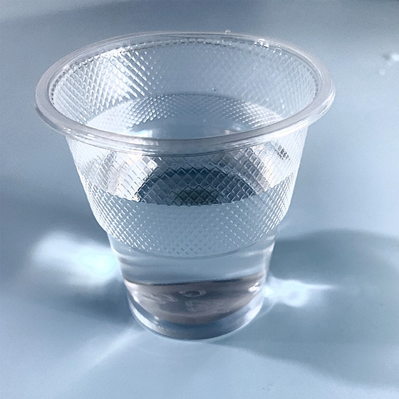 일회용 컵 투명한 컵 작은 플라스틱 컵 두꺼운 항공 컵 가정 연회 마시는 찻잔 전체 상자 도매 일회용 컵 투명한 컵 작은 플라스틱 컵 두꺼운 항공 컵 가정 연회 마시는 찻잔 전체 상자 도매