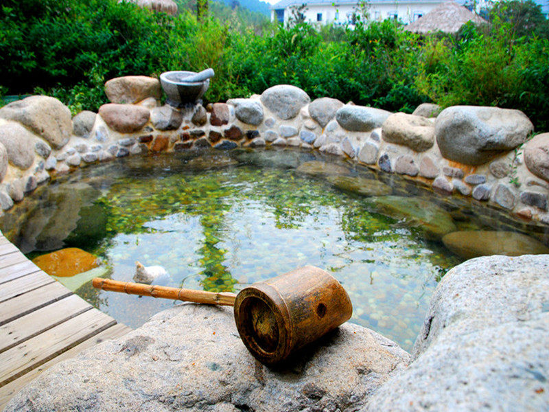 中国温泉旅游景点