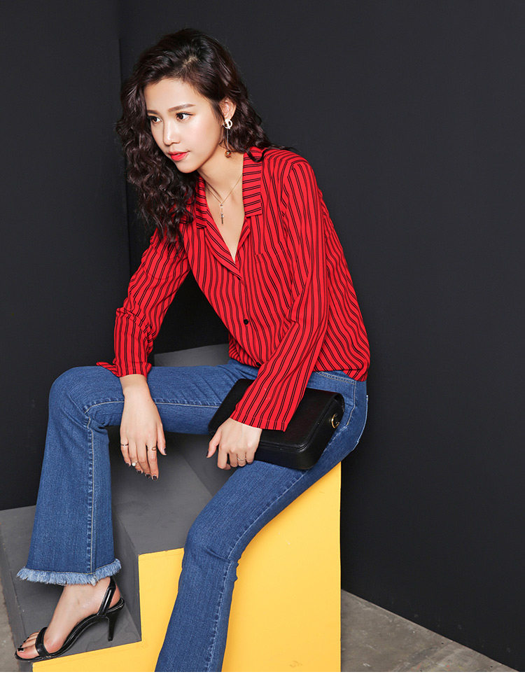 七格格2017春装新款 复古西装领红黑竖条纹女士雪纺衬衫m109(红色 s)