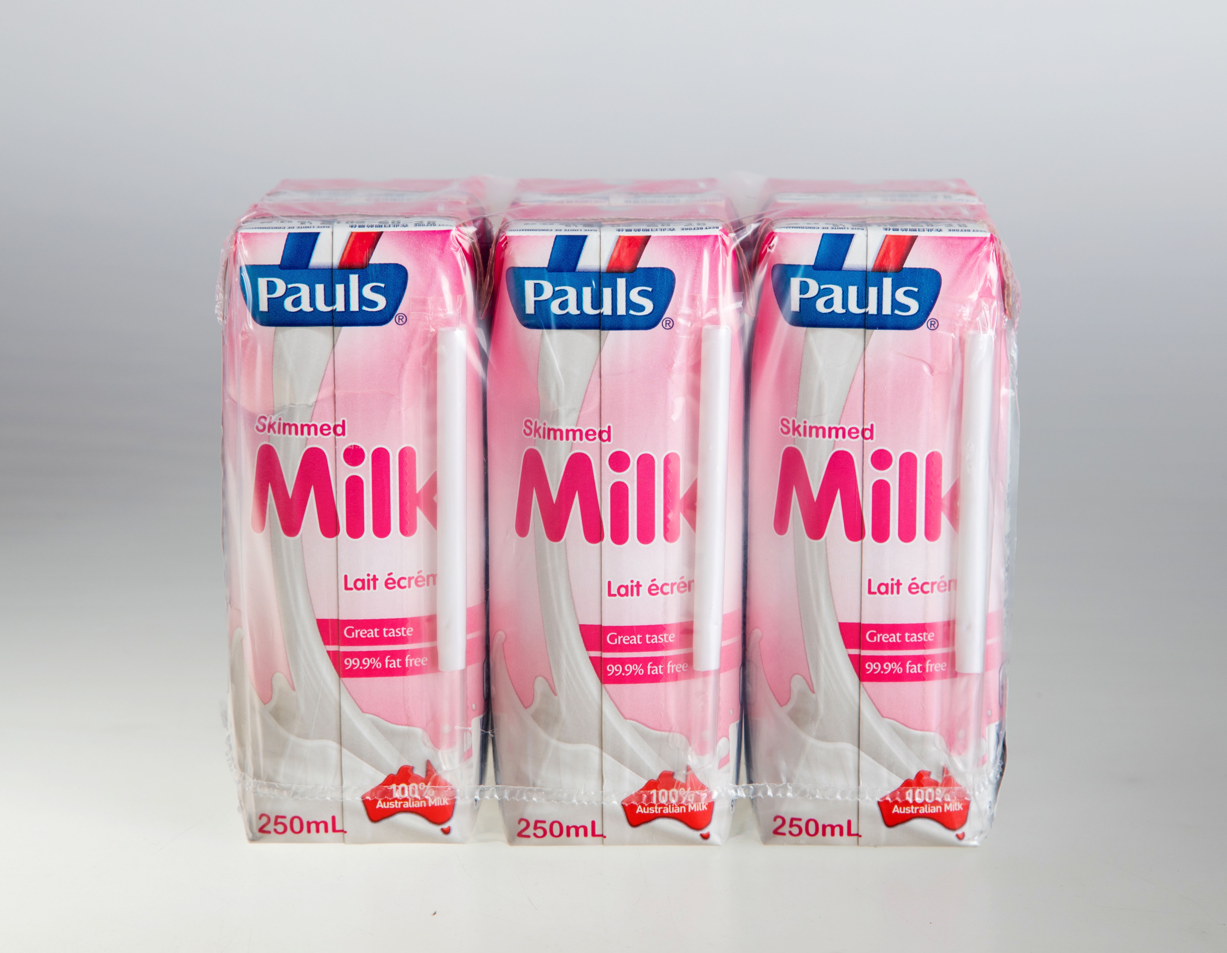 拒绝孩子过度肥胖就选脱脂纯牛奶