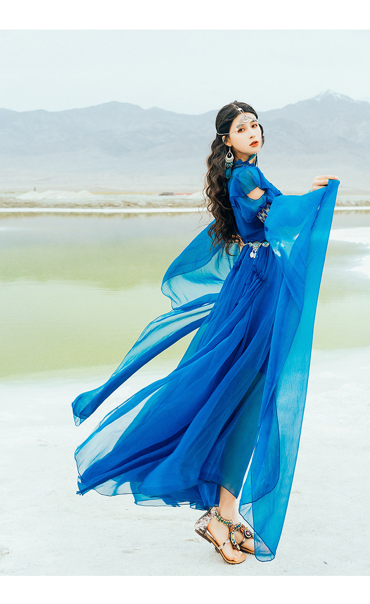 西域风情古装表演沙漠裙子异域风情服装舞蹈古装西域仙婚纱照敦煌