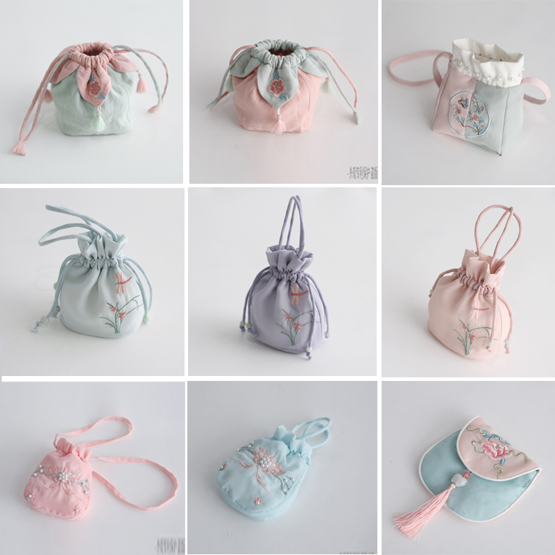 Girls accessories Hanclothing bag Chinese female embroidery baby baby baby baby baby hands recovery old Tang pack