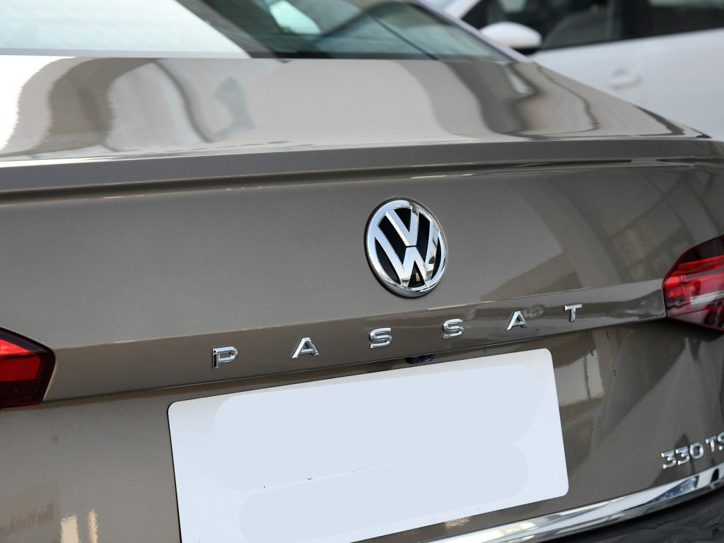专用大众帕萨特字母标贴后备箱标改装新款英文装饰贴passat车标贴