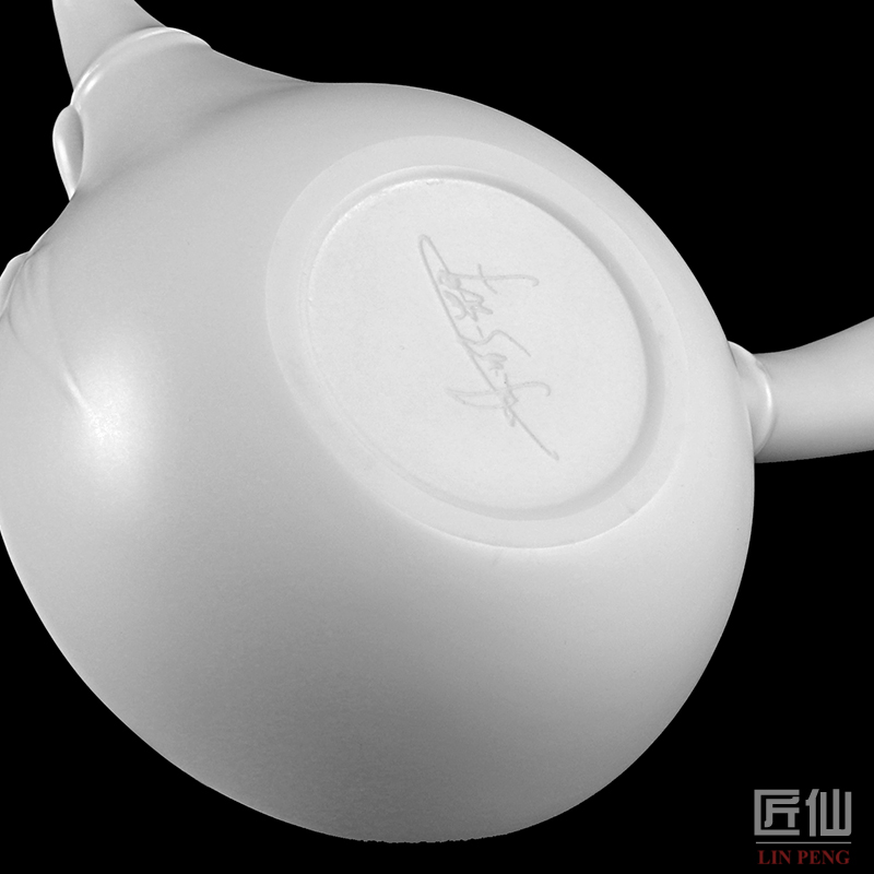 Ringo Lin master masters all pure hand dehua white porcelain ceramic teapot and single pot filter from a single pot