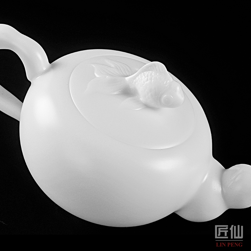 Limited edition ringo Lin master all hand dehua white porcelain teapot kung fu suet jade CiHu single pot of xi shi pot