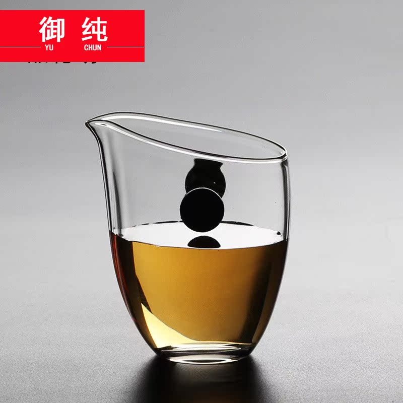 Royal pure high temperature heat - resistant glass fair keller contracted solid wood in hand and a cup of tea set transparent points of tea, Japanese tea