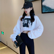 The hot girl with long sleeves and short waist shirt and short bodyguard women are loose chic lazy harbour 2022 spring and autumn tide