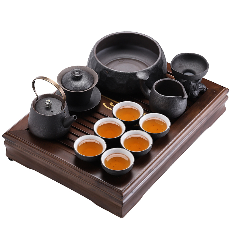 By Japanese kung fu tea set tea tray household contracted ceramic cups of a complete set of coarse pottery teapot tea set