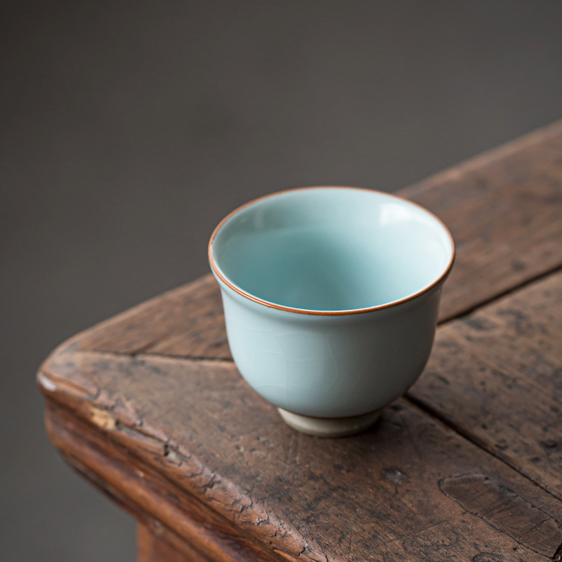 Your up jingdezhen bowl with a single master cup single CPU checking ceramic cups gift boxes to open the slice the porcelain sample tea cup