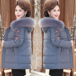 妈妈装外套大毛领加厚棉袄2020新品中老年棉衣女短款羽绒棉服洋气