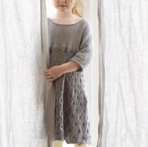 Neur dress girl skirt sweater text description translation knitting diagram non-finished product