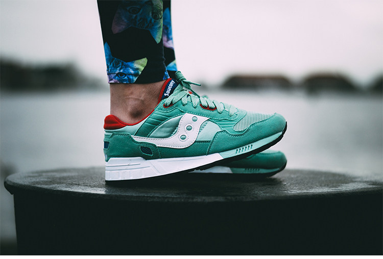 shadow 5000 清新薄荷绿 minty fresh 女款跑鞋