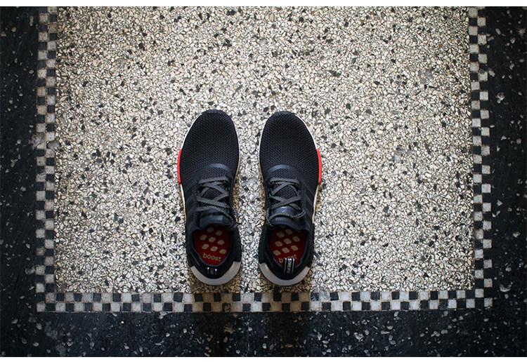 foot locker x original nmd r1 黑色 情侣跑鞋 bk