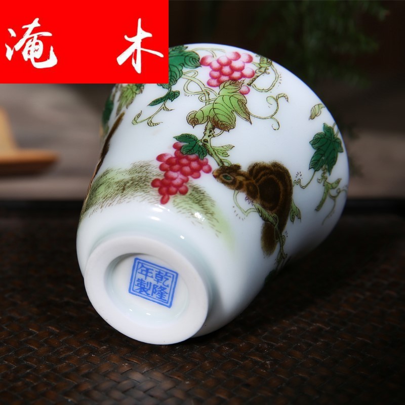 Submerged wood jingdezhen enamel pastel color ceramic sample tea cup kung fu tea tea cup master cup single cup. A bell