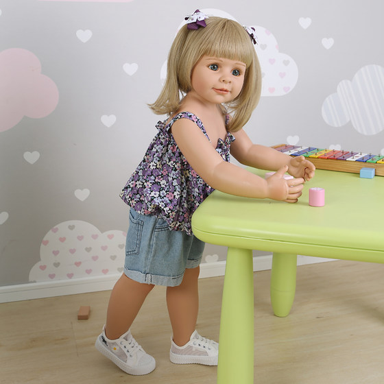 85 cm girl simulation doll live proportion cute children's clothing model photography props creative decoration
85 cm girl simulation doll live proportion cute children's clothing model photography props creative decoration
