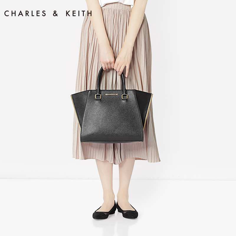 CHARLES&KEITH单鞋 CK1-70390139 甜美透明鞋边尖头平底女鞋产品展示图5