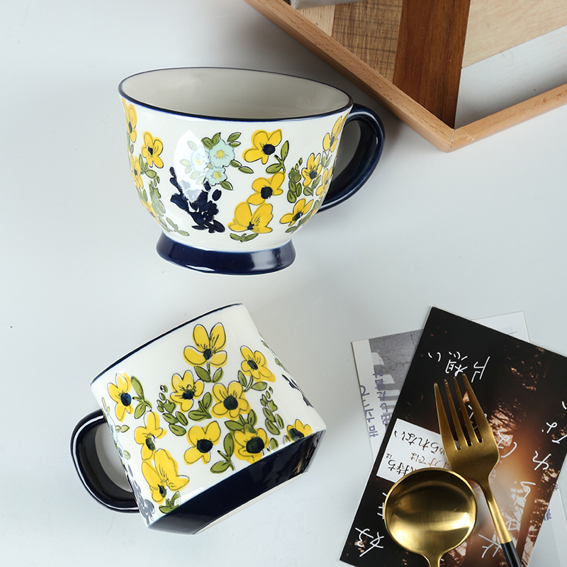 Creative hand - made flowers mark cup with handles ceramic cup home coffee cup oats cup breakfast cup northern Europe