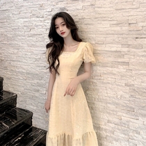 Fa-style retro glossy sensation pleat pleat pleats dress goddess Fan Xiaozhong temperament bubble sleeves in long style A-character princess dress
