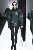 (100 yuan special shot) LANNERET fashion week sale live OLASTAGE does not return